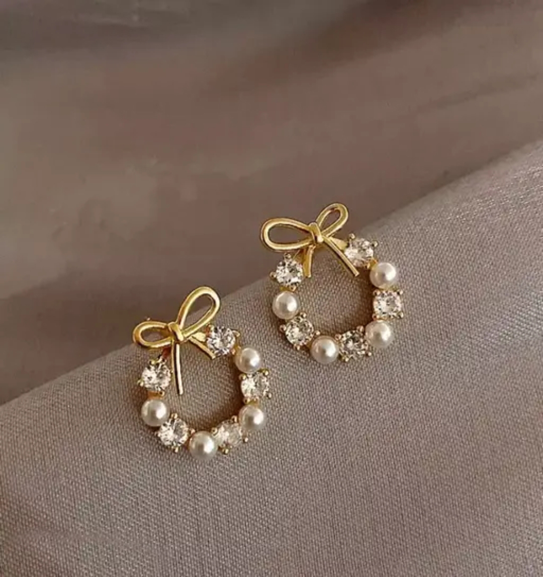 Golden Bow Pearl & Crystal Wreath Earrings - Image 3