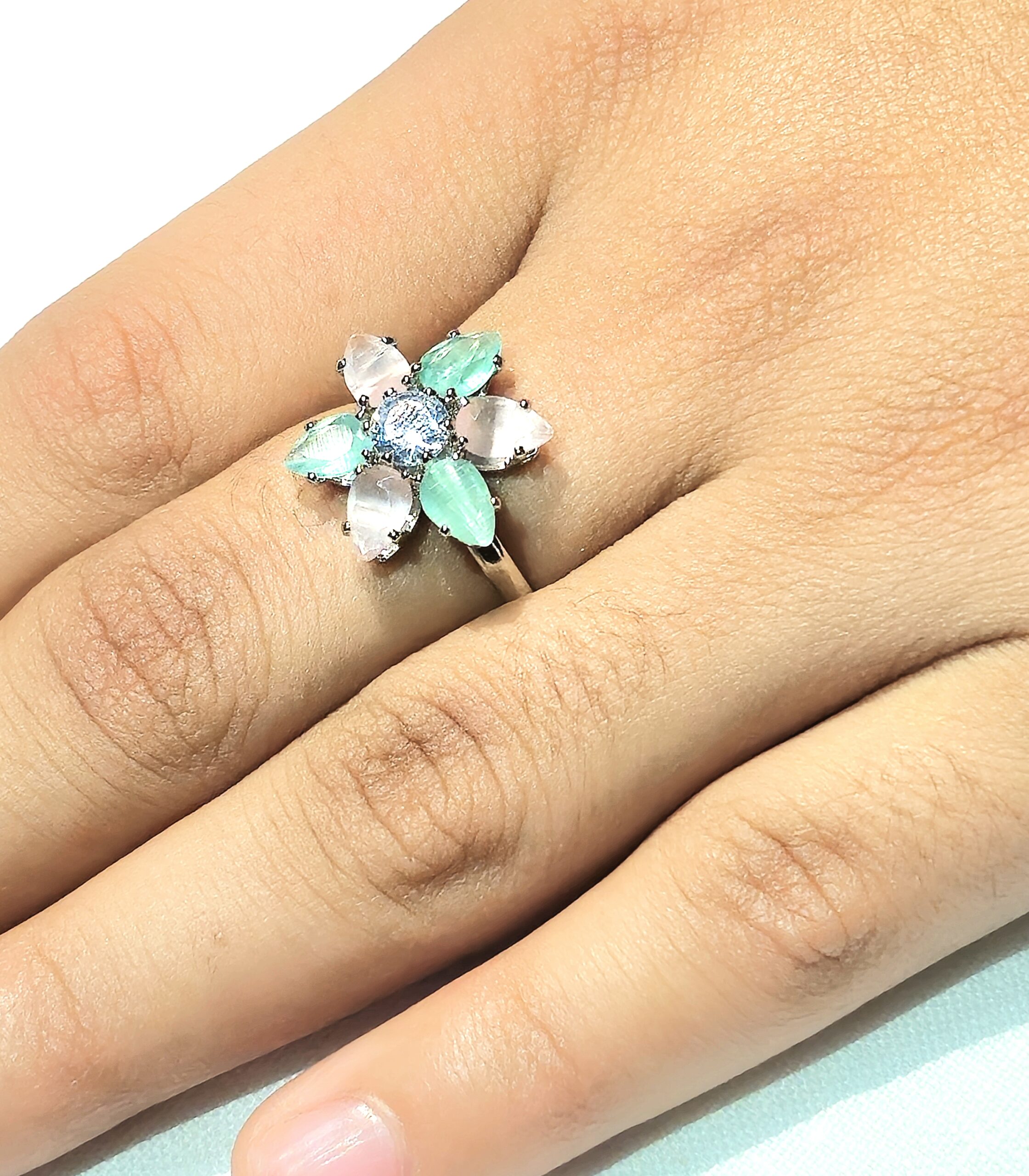 Adjustable Elegant Floral Gemstone Ring