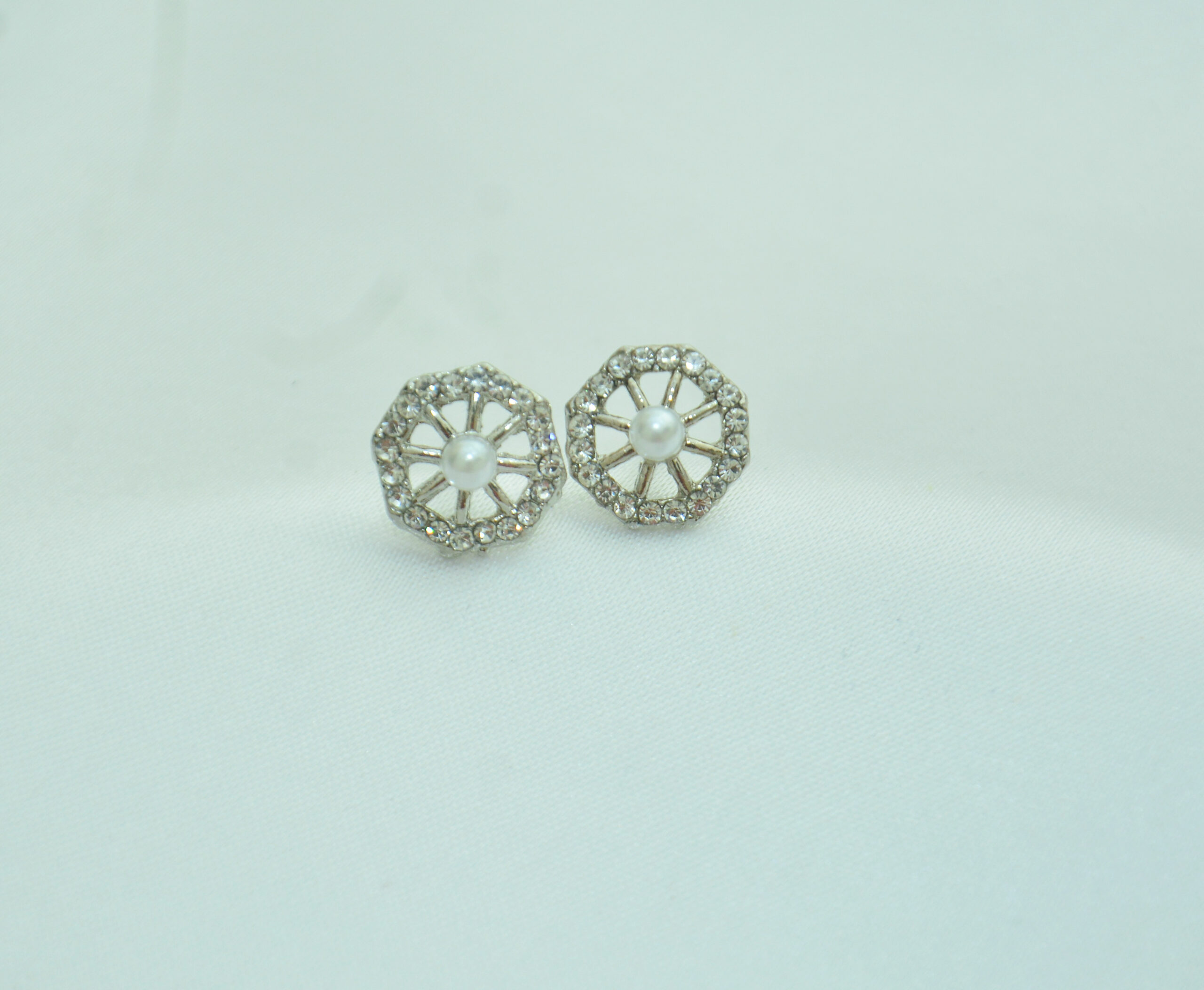 Radiant Pearl & Crystal Wheel Stud Earrings - Image 2