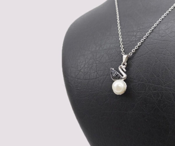 Elegant Swan Pearl Pendant - Image 3
